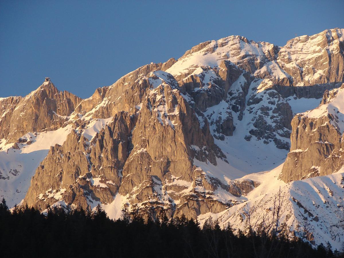 Pension Oberhorner Hotel Schladming Bagian luar foto